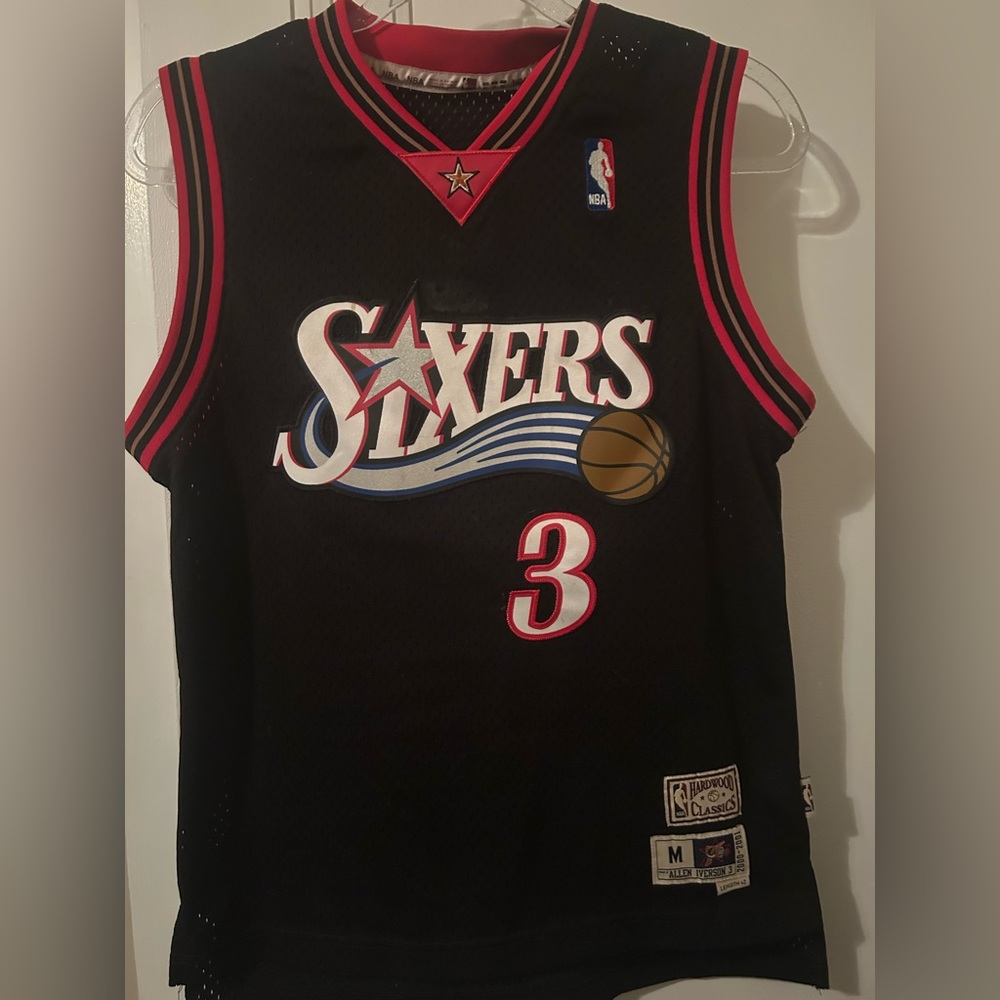 Reebok | Youth M | Vintage Black Sixers Allen Iverson #3 Basketball Jersey